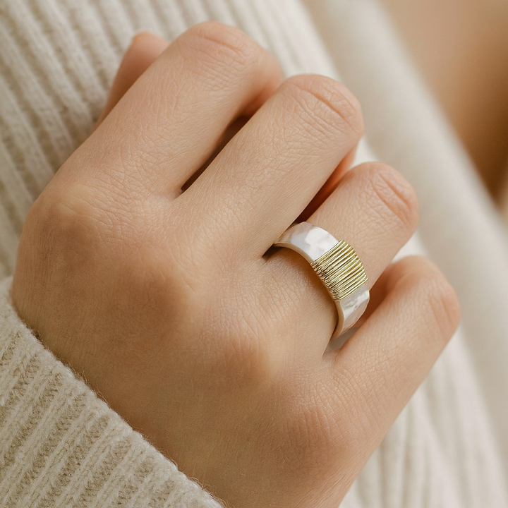Emilia - Ring