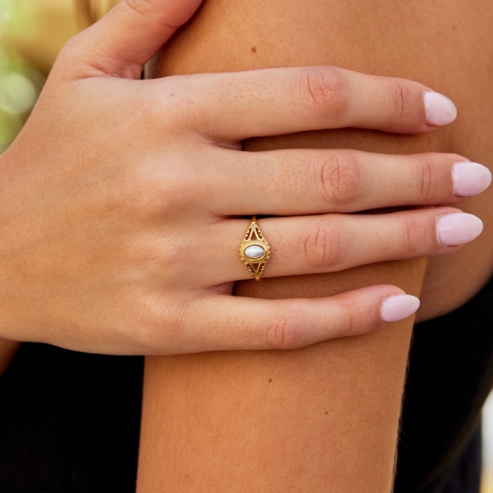 Nora - Statement Ring