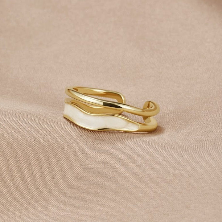 Beatrix - Gold Ring