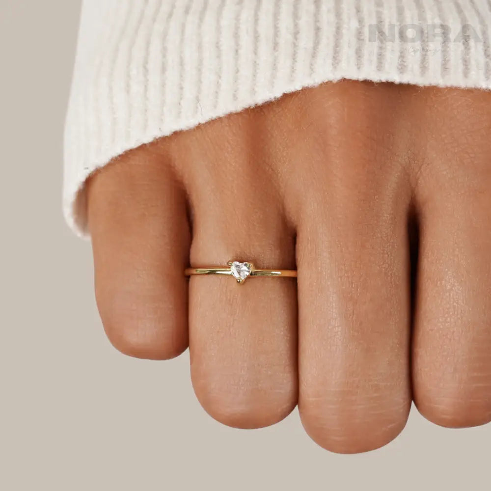 Leonie – Gold Ring