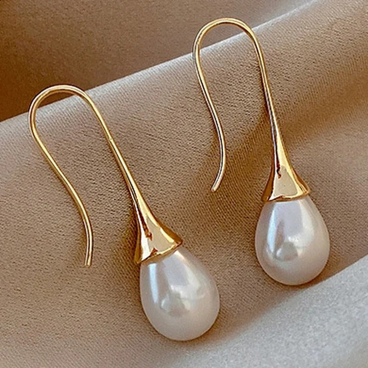 Tamara - Pearl Earrings
