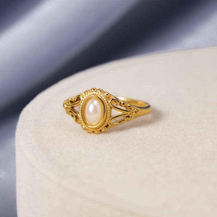 Nora - Statement Ring